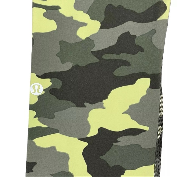 ⚡️SOLD⚡️Lululemon Fast Free High-Rise Crop Tight Leggings Camo Crispin Green - Picture 7 of 15